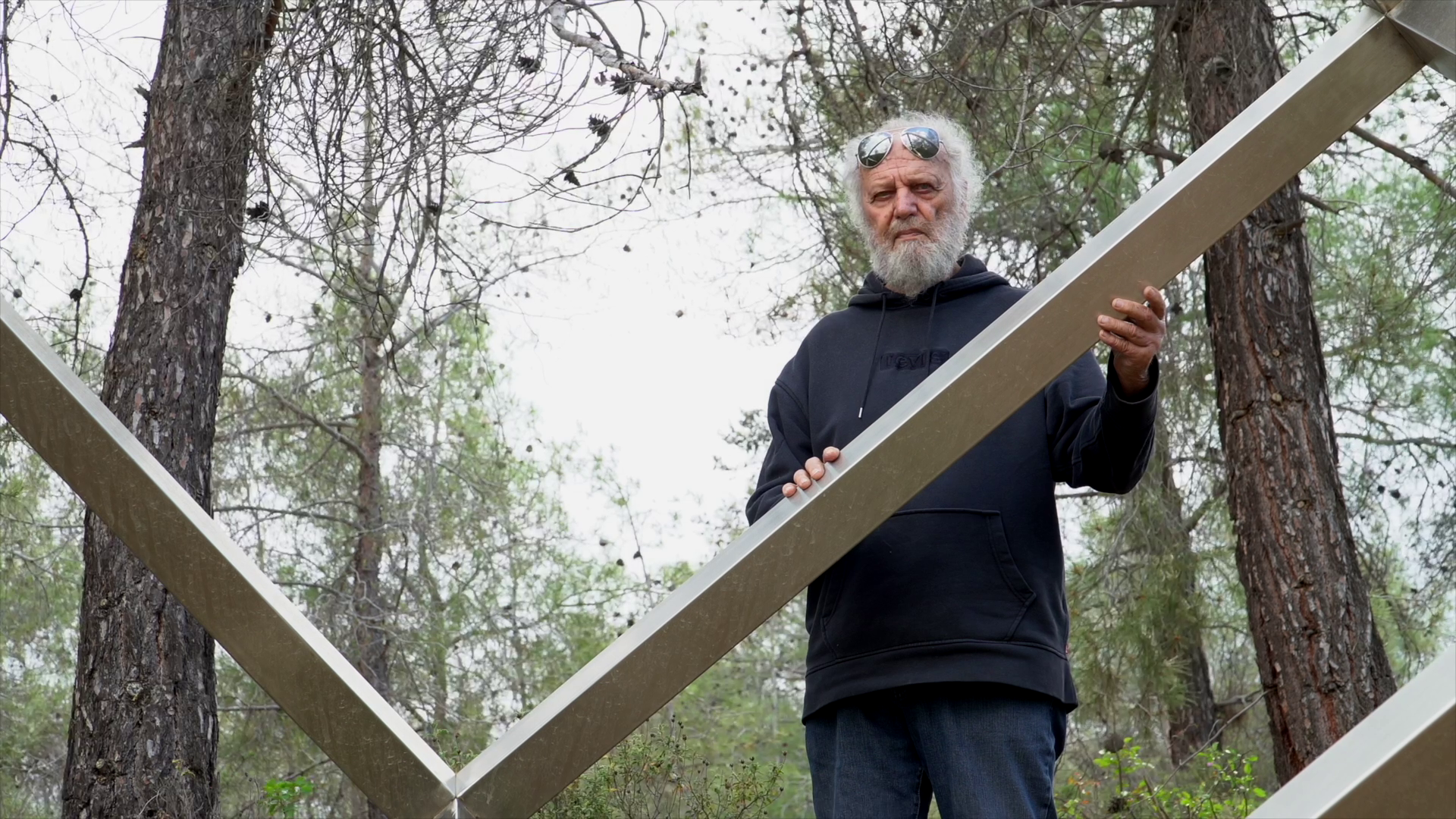 Visual Artist – Nikos Kouroussis